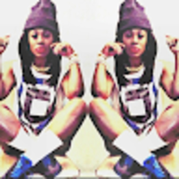 Meet your Posher, Bmuki - Picture 9 of 12